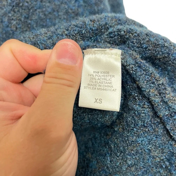 Matty M Blue Chenille Sweater Women's Size XS Style Number MS4451CAT - Picture 7 of 8